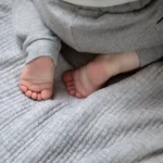 Pokrivač sa jastučnicom - Sivi - Slika 3