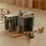 Policijska stanica sa dodacima - Slika 4