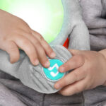 KIDS II BRIGHT STARTS PLISANA IGRACKA - HUG-A-BYE BABY ELEPHANT 12498