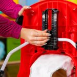 KIDS II BRIGHT STARTS DUBAK 3-IN-1 LITTLE SPEEDSTER™ 6-24M - Slika 6